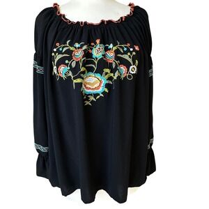Melissa Paige Black Floral Embroidered Boho Chic Tunic Peasant Blouse Flouncy